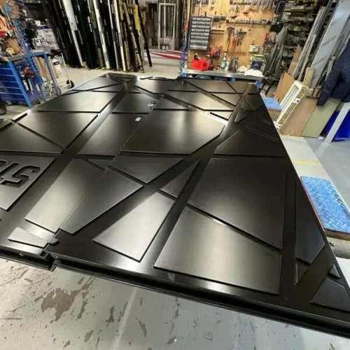 production-vanhalen-vault-door-600x800-eb974447